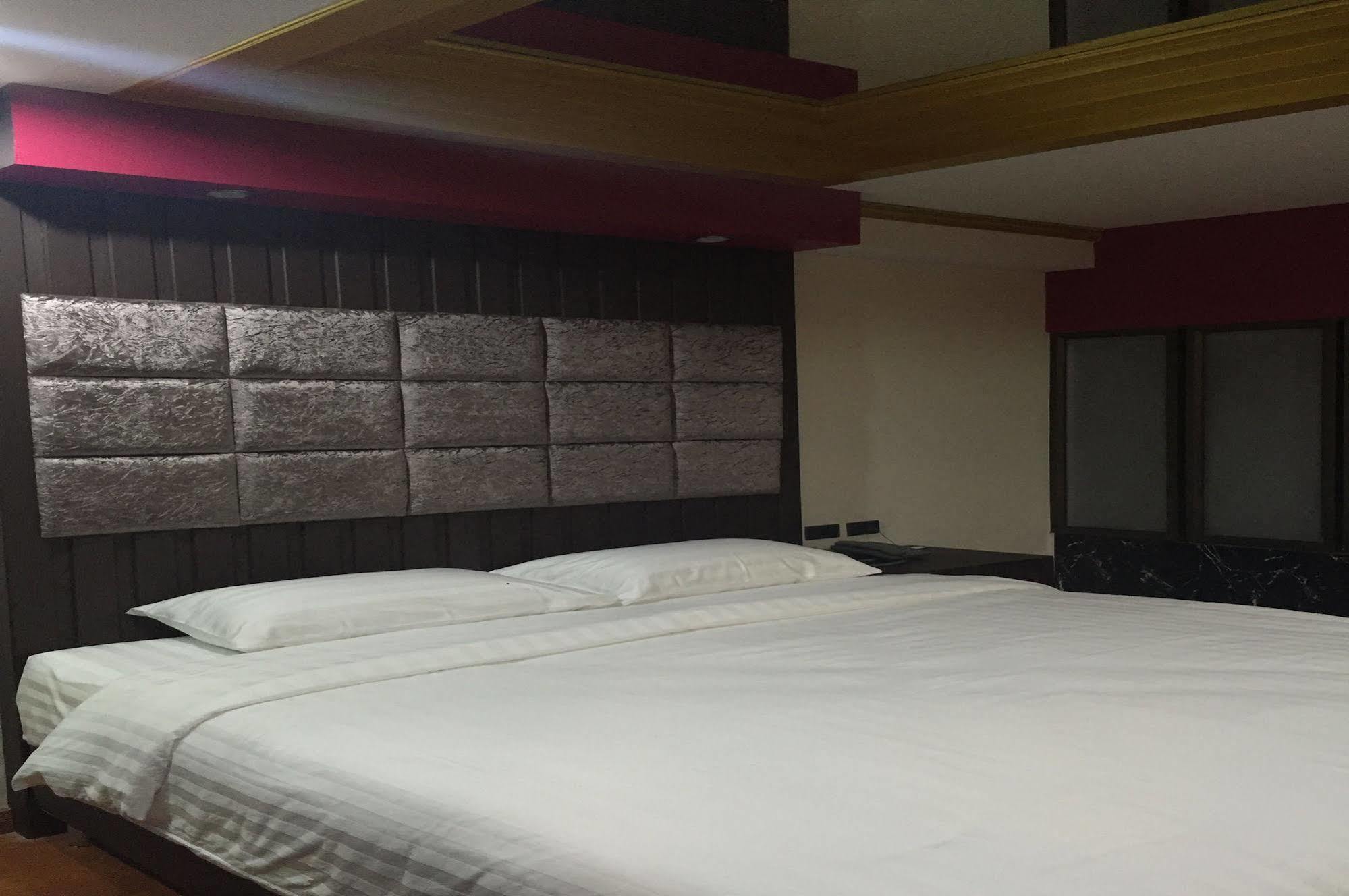 Grand Pink Hotel Hatyai Hat Yai Eksteriør billede